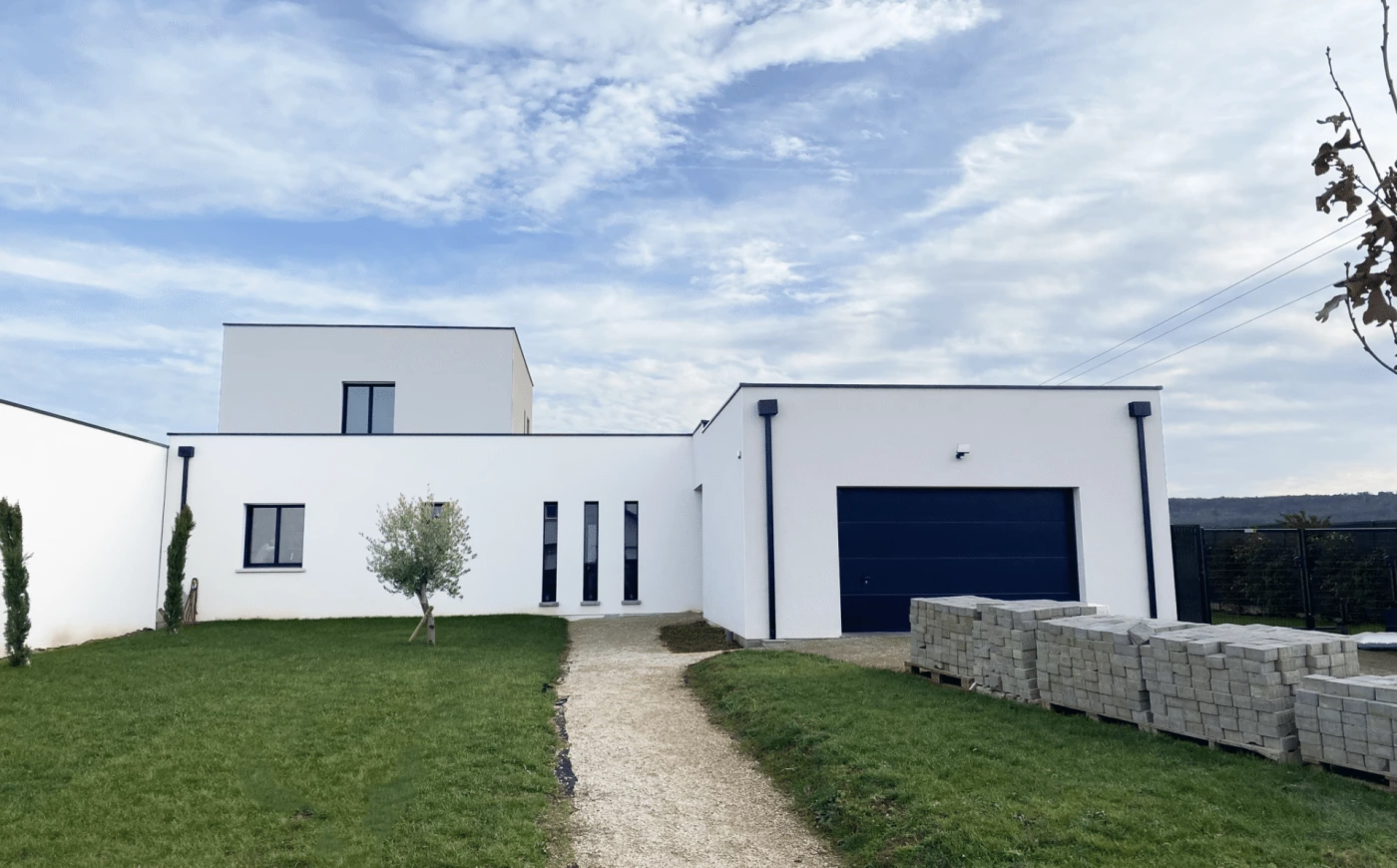 Maison de plain-pied, 4 chambres à Gueux