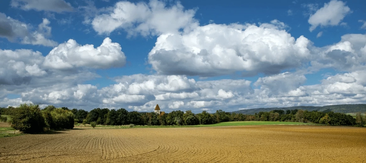 Connaissez-vous Saint-Étienne-sur-Suippe ?