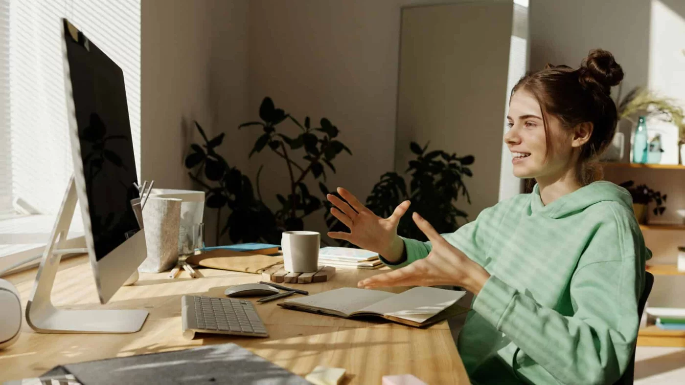 Créer un espace de travail fonctionnel et inspirant dans votre nouvelle maison