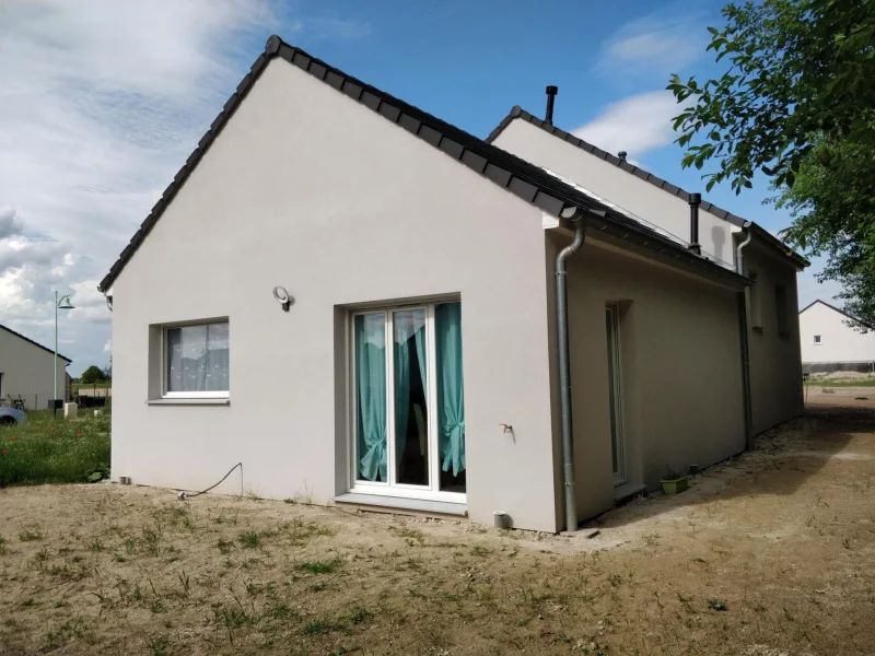 Maison à étage, 4 chambres, photo 2 sur 3