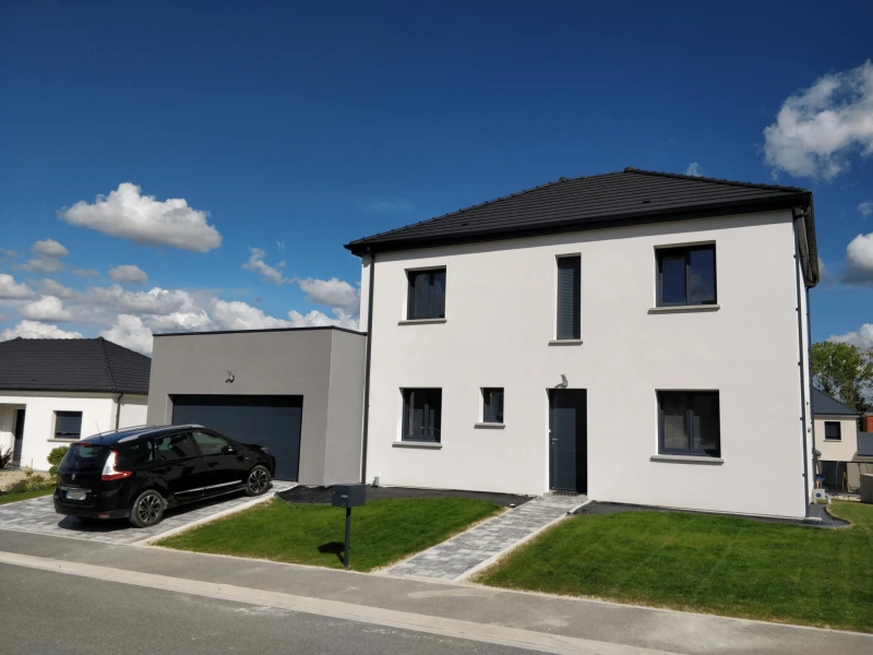 Maison à étage de 145 m², 4 chambres à Montbré