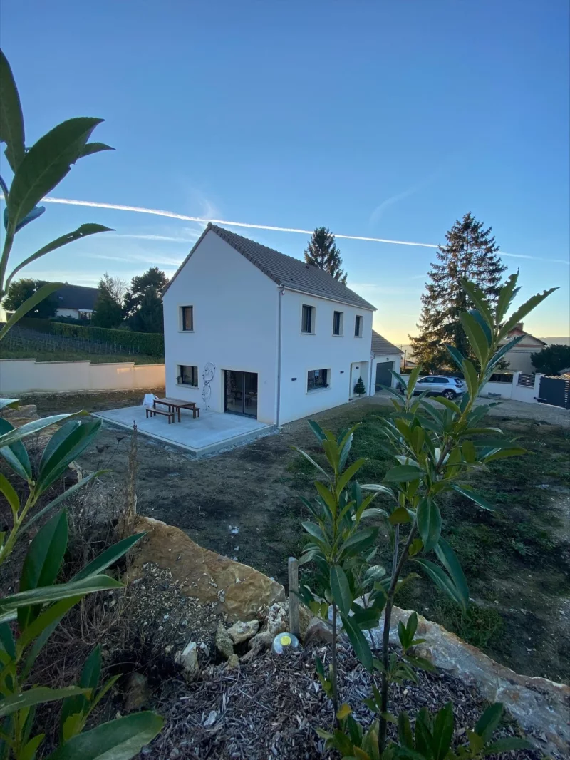 Maison à étage de 149 m², 4 chambres, photo 1 sur 13