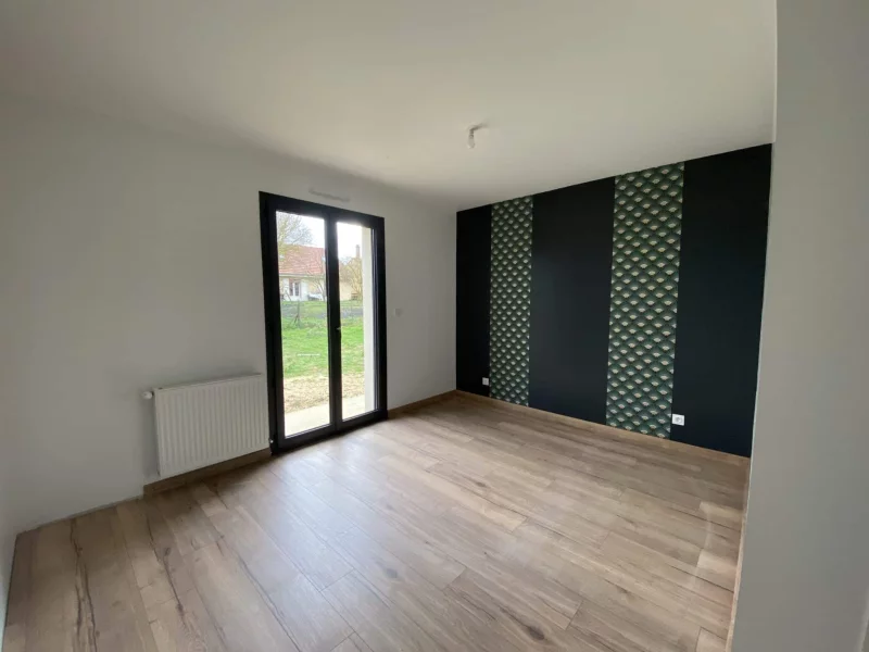 Maison de plain-pied de 140 m², 4 chambres, photo 3 sur 9