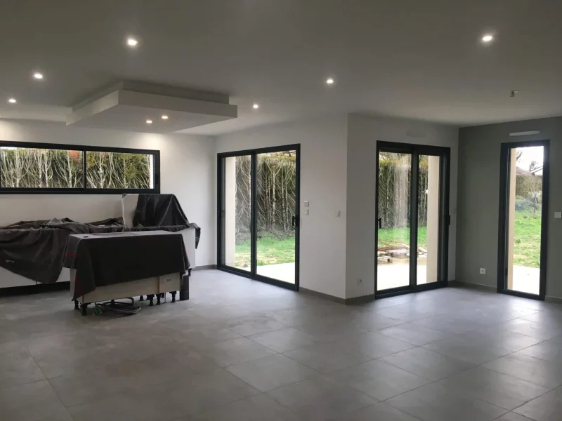 Maison de plain-pied de 140 m², 4 chambres, photo 5 sur 9
