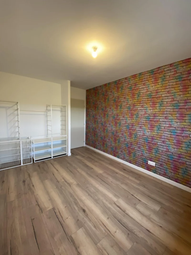 Maison de plain-pied de 122 m², 4 chambres, photo 7 sur 9