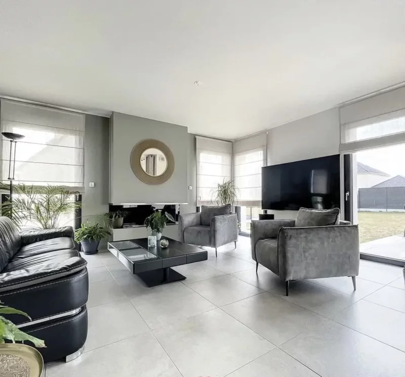 Maison à étage, 5 chambres, photo 3 sur 6