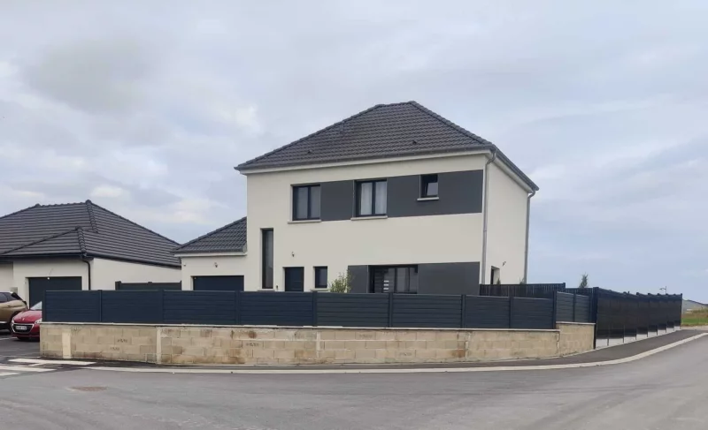 Maison individuelle de 101 m², 3 chambres, photo 2 sur 2