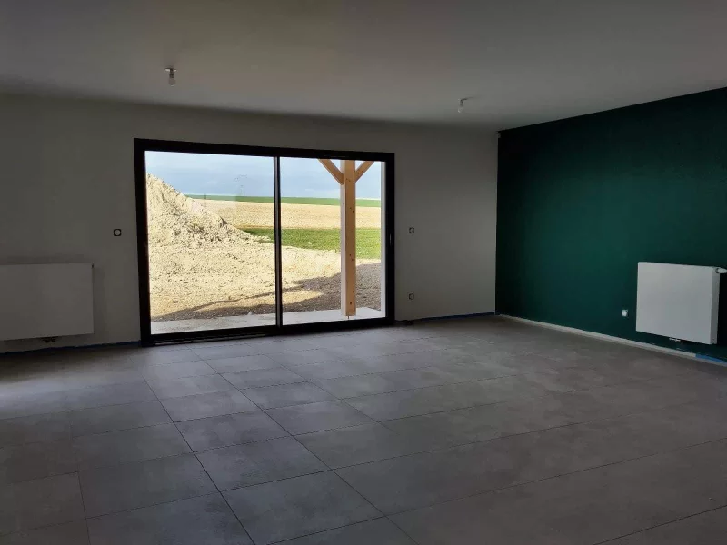 Maison de plain-pied de 120 m², 4 chambres, photo 4 sur 6