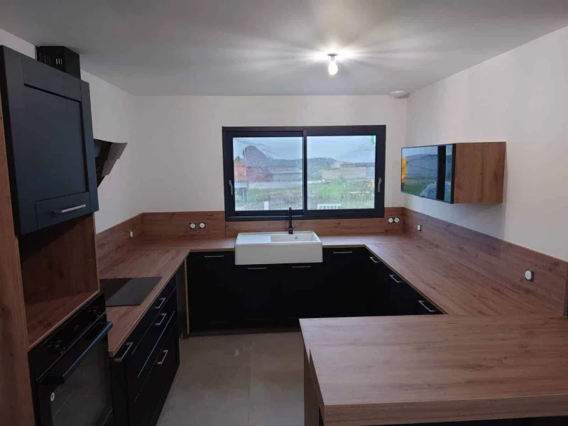 Maison de plain-pied de 120 m², 4 chambres, photo 5 sur 6