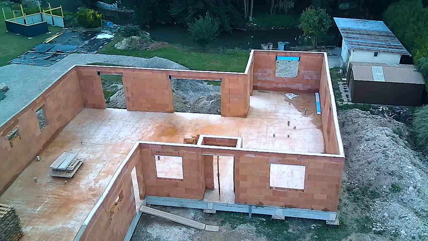 Maison de plain-pied de 117 m², 4 chambres à Chaintrix-Bierges, photo 5 sur 11